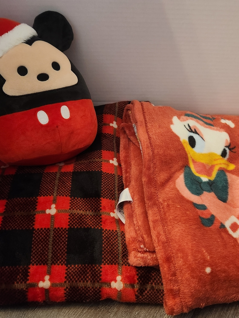 Disney Daisy Duck Plaid Kids Blanket Set With Squishmallow